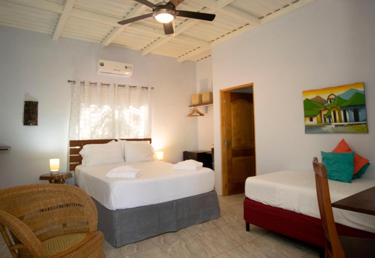 Casa Todo Bueno Bed & Breakfast Transito ภายนอก รูปภาพ